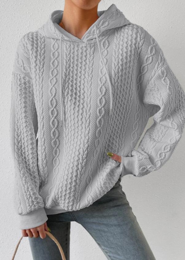 Jacquard hoodie: comfort and style combined