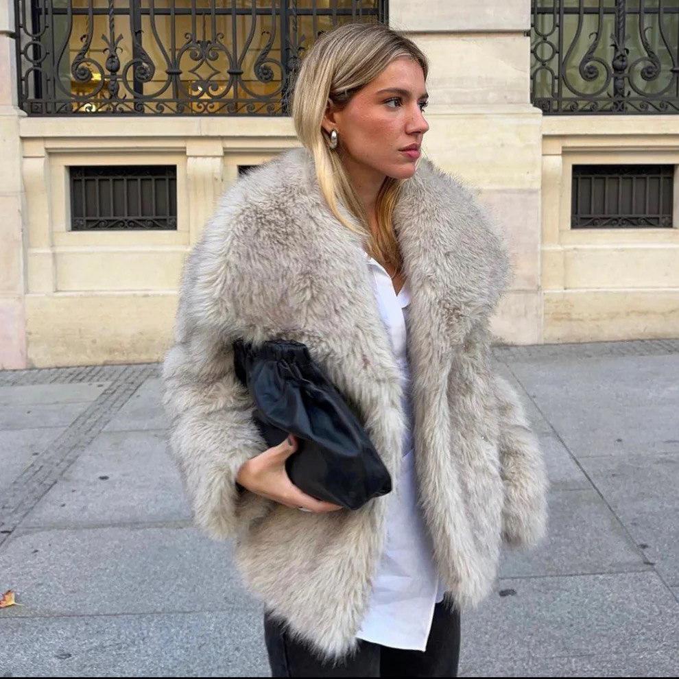 Giacca in pelliccia sintetica elegante per il massimo calore