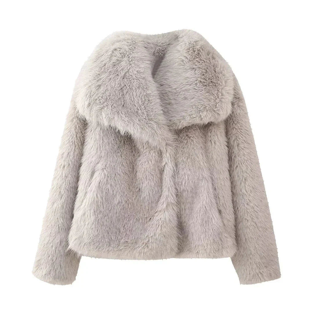 Elegant faux fur jacket for maximum warmth 